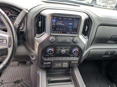 Used 2021 Chevrolet Silverado 1500 LT Trail Boss w/ Convenience Package II AWD/4WD image 22