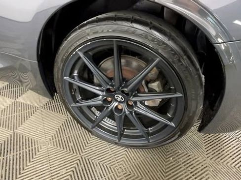 Used 2023 Toyota GR86 Premium w/ ALL Weather Mat Package (TMS) RWD image 16