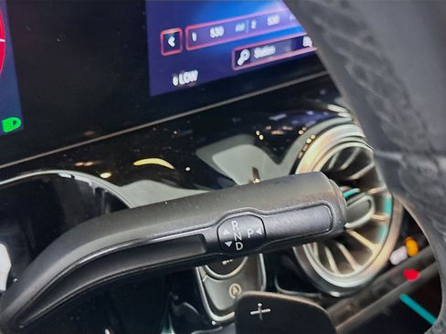 Used 2022 Mercedes-Benz GLA 250 image 23