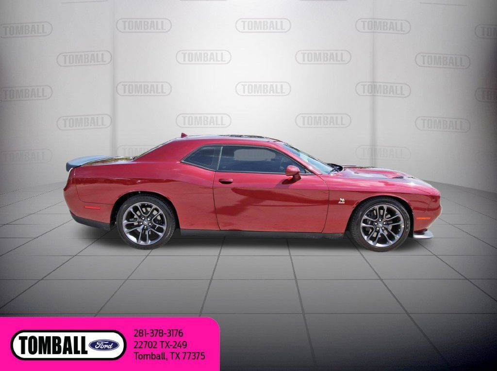 Used 2023 Dodge Challenger R/T Scat Pack w/ Plus Package RWD image 8