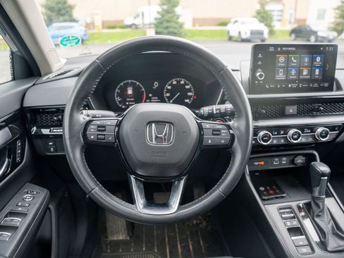 Used 2023 Honda CR-V EX-L image 16