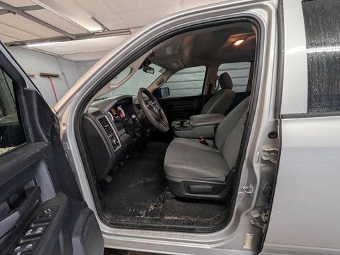 Used 2016 RAM 1500 Express w/ Popular Equipment Group RWD image 21