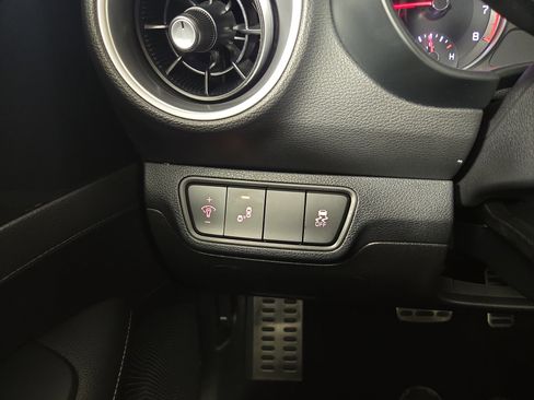 Used 2022 Kia Forte GT-Line w/ GT-Line Premium Package image 29