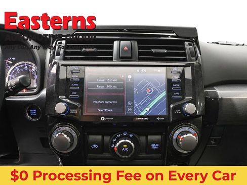 Used 2021 Toyota 4Runner Venture w/ Moonroof Package AWD/4WD image 11