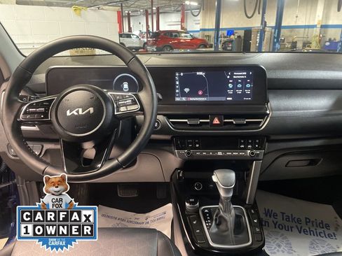 Used 2024 Kia Seltos EX image 27