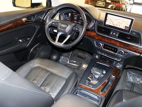 Used 2018 Audi Q5 2.0T Premium AWD/4WD image 15