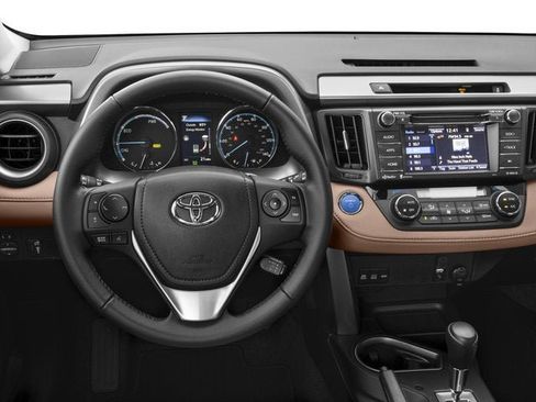 Used 2016 Toyota RAV4 Limited AWD/4WD image 9