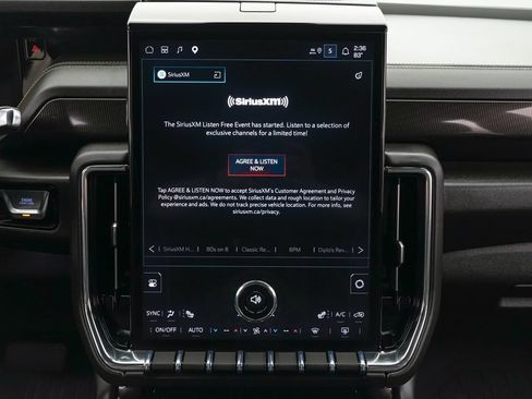 Used 2026 GMC Yukon Elevation AWD/4WD image 15