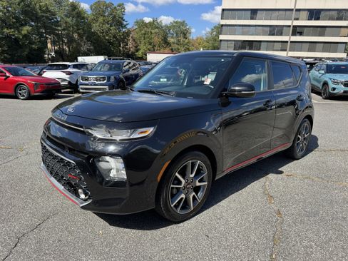 Used 2020 Kia Soul GT-Line w/ GT 2.0L Power Sunroof Package image 3
