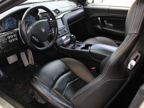 Used 2014 Maserati GranTurismo MC RWD image 24