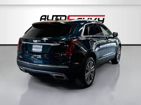 Used 2024 Cadillac XT5 Premium Luxury AWD/4WD image 7
