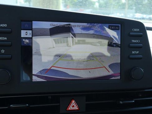 New 2025 Hyundai Elantra Sport image 4