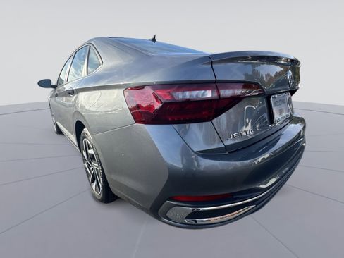 Used 2023 Volkswagen Jetta SEL image 27