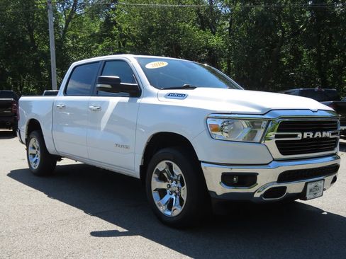 Used 2019 RAM 1500 Big Horn AWD/4WD image 3