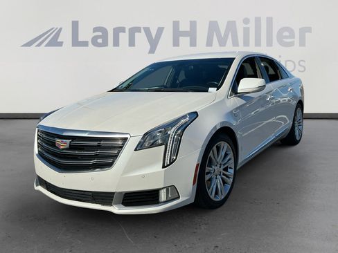 Used 2019 Cadillac XTS Luxury image 1