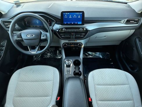 Certified 2025 Ford Escape Active image 16