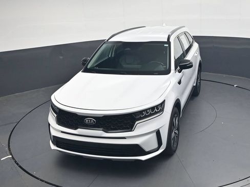 Used 2021 Kia Sorento S FWD image 42