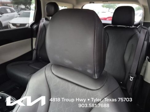 Certified 2024 Kia Carnival EX FWD image 24