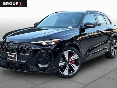 New 2026 Audi SQ5 Prestige
