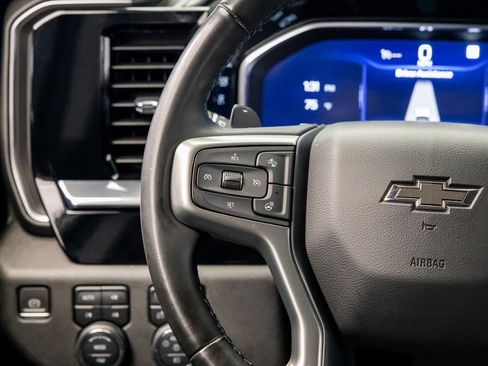 Used 2023 Chevrolet Silverado 1500 RST image 40