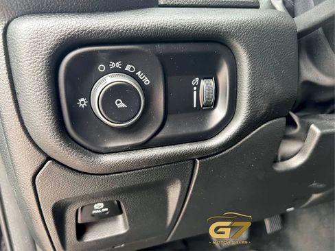 Used 2024 RAM 1500 Laramie RWD image 18