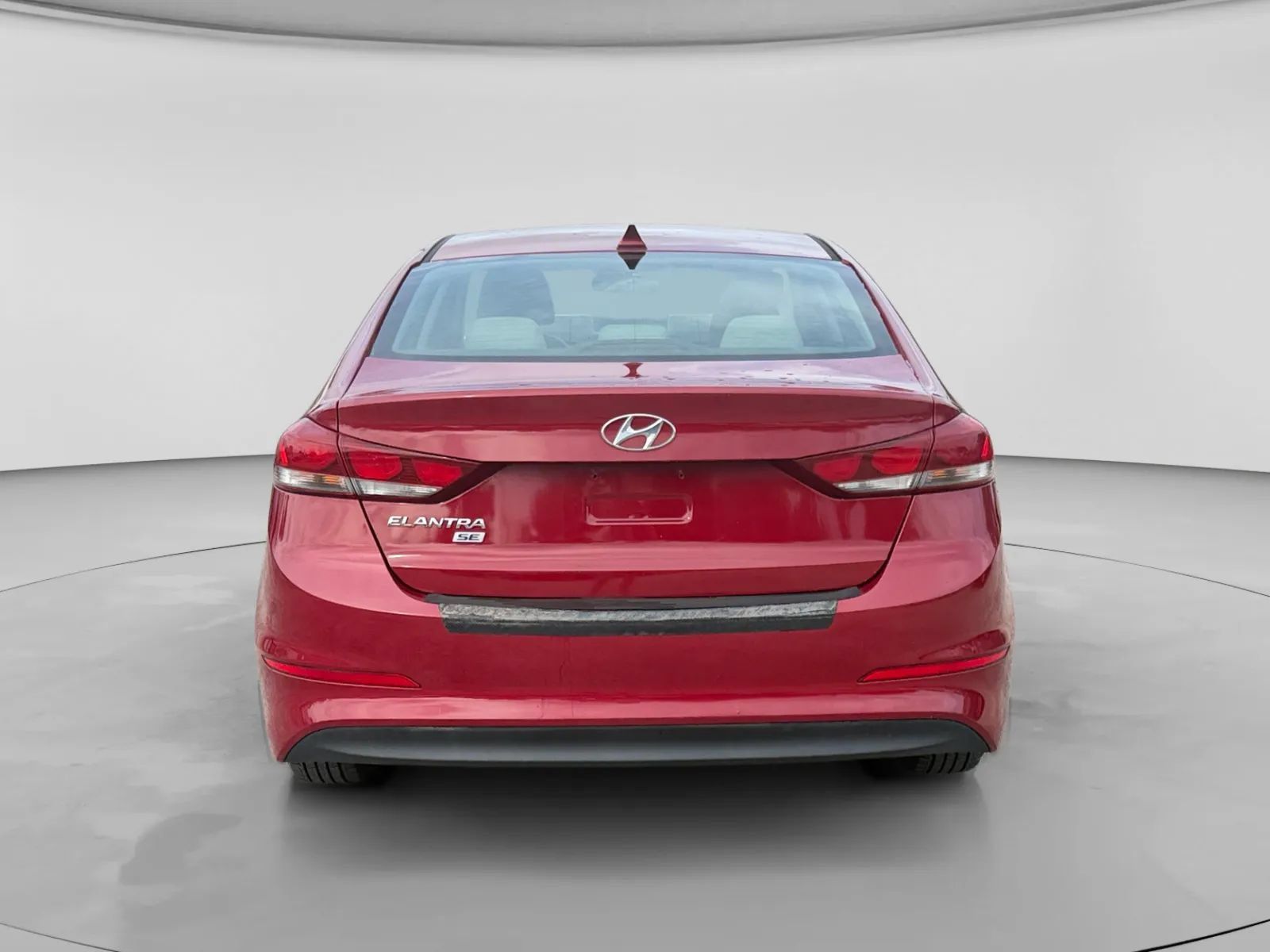 Used 2017 Hyundai Elantra SE FWD image 4