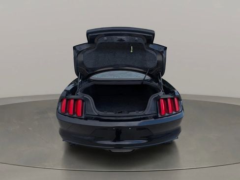 Used 2016 Ford Mustang Coupe RWD image 14