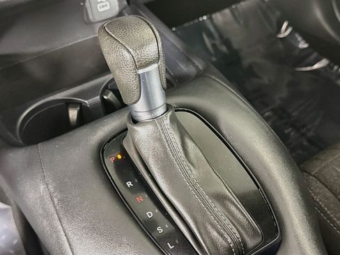 Used 2024 Honda HR-V LX image 20
