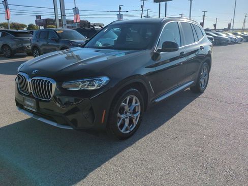 Used 2024 BMW X3 sDrive30i w/ Premium Package w/ZPA image 4
