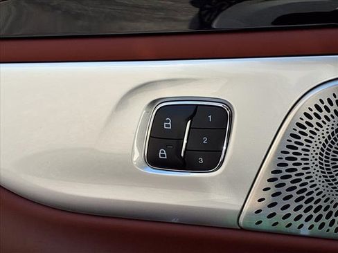 New 2025 Lincoln Nautilus Black Label w/ Jet Appearance Package image 9