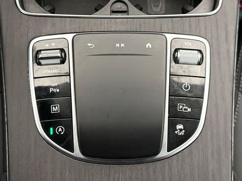 Used 2022 Mercedes-Benz GLC 300 4MATIC image 23