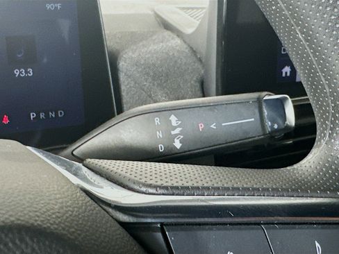 Used 2024 Honda Prologue EX image 25