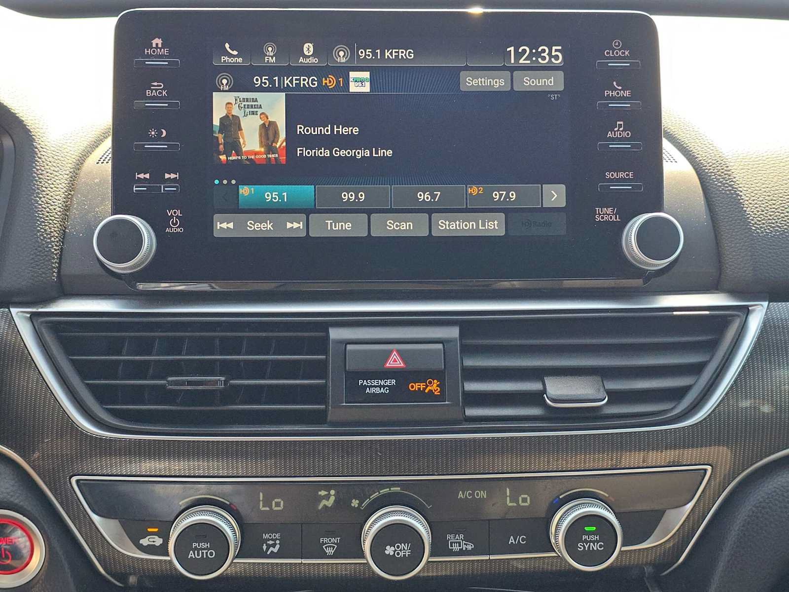 Used 2022 Honda Accord Sport image 25