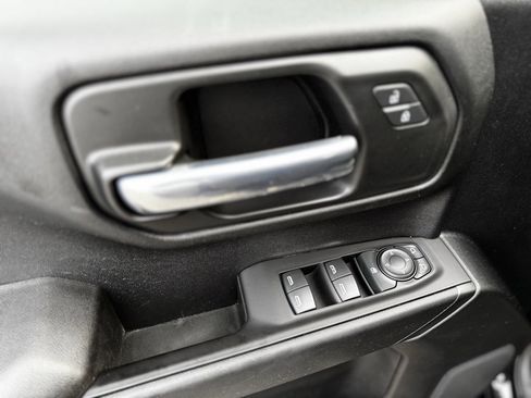 Used 2021 GMC Sierra 1500 4x4 Crew Cab image 18