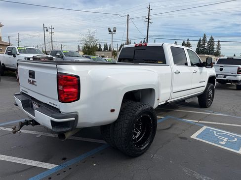 Used 2019 GMC Sierra 3500 Denali w/ Duramax Plus Package image 5