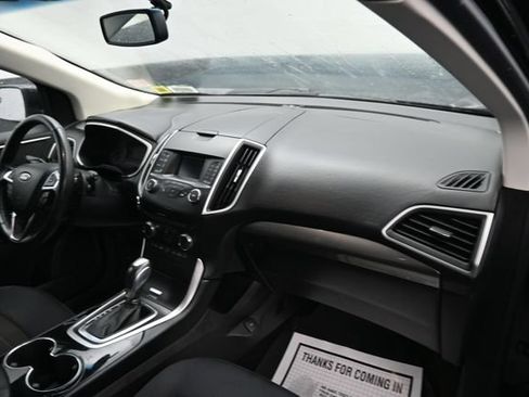 Used 2017 Ford Edge SEL AWD/4WD image 9