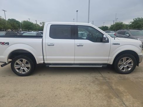 Used 2018 Ford F150 Lariat w/ Equipment Group 502A Luxury image 2