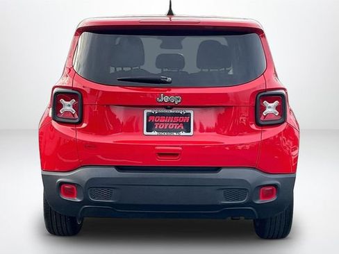 Used 2020 Jeep Renegade Sport image 4