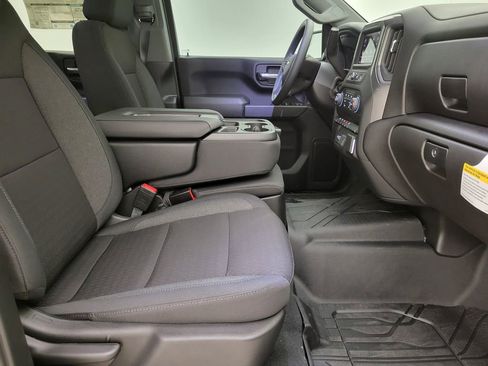 New 2026 Chevrolet Silverado 1500 Custom w/ LPO, Dark Essentials Package image 34