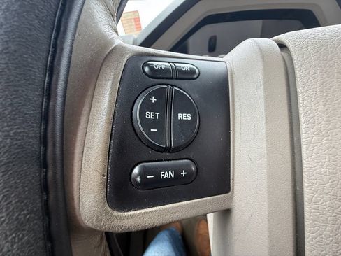 Used 2008 Ford F350 4x4 Crew Cab Super Duty image 15