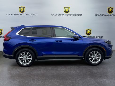 Used 2025 Honda CR-V EX image 6