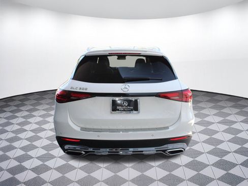 New 2026 Mercedes-Benz GLC 300 image 10
