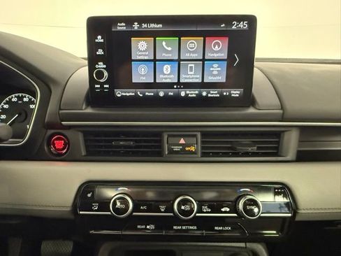 Used 2023 Honda Pilot Touring image 23