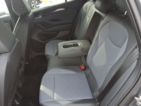 New 2026 Volkswagen Tiguan SE R-Line image 30