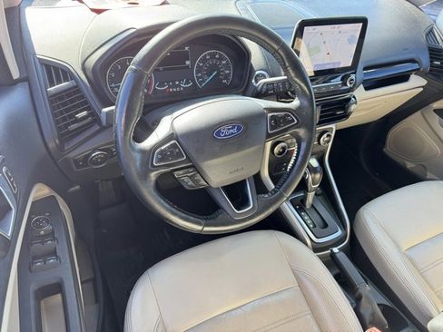 Used 2020 Ford EcoSport Titanium image 18