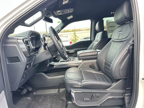 New 2025 Ford F150 Platinum w/ FX4 Off-Road Package image 10