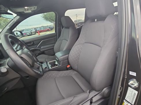 Used 2025 Toyota Tacoma SR5 image 14