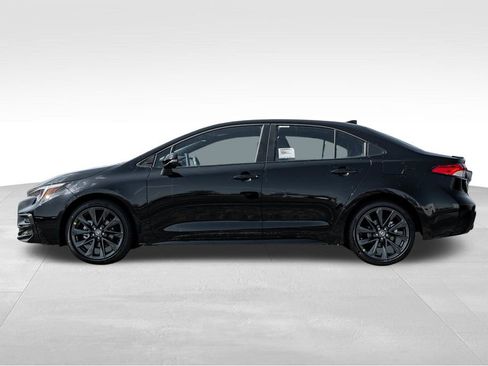 New 2026 Toyota Corolla SE FWD image 4