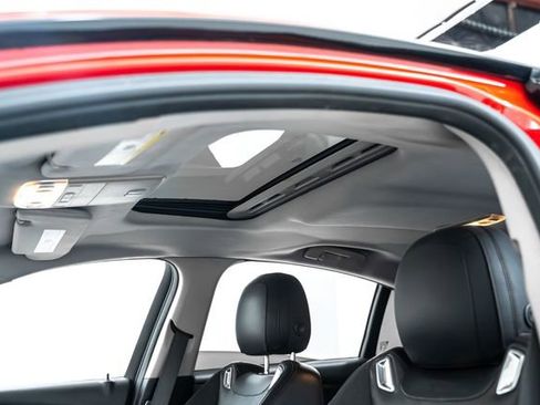 Used 2015 Chevrolet SS image 20