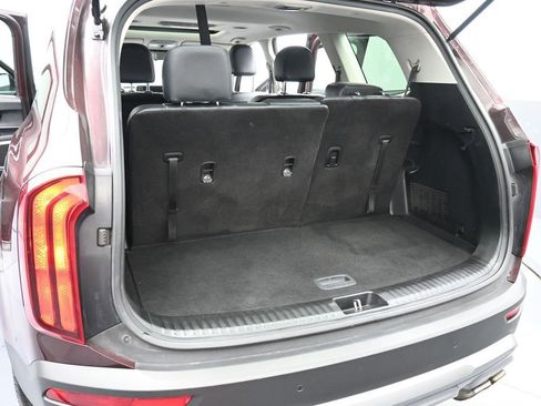 Used 2020 Kia Telluride S AWD/4WD image 17